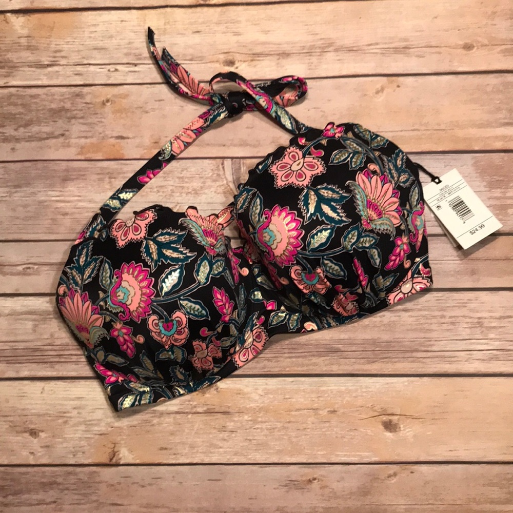 🦄4/$20 Lightly padded bikini top